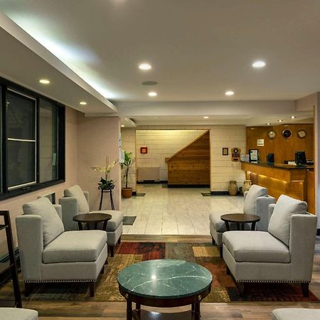Prestige Riverside Lodge Quesnel Ngoại thất bức ảnh