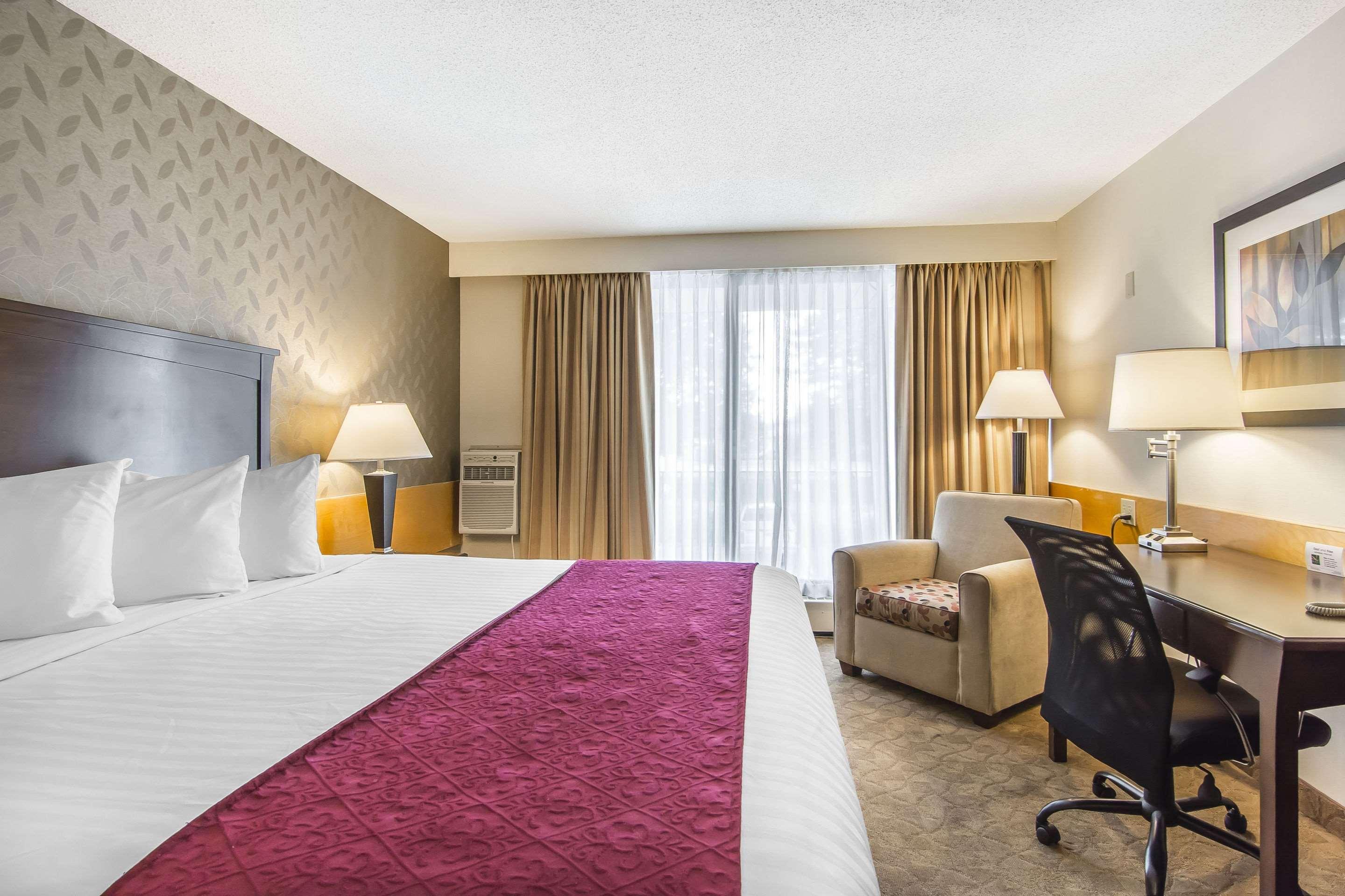 Prestige Riverside Lodge Quesnel Ngoại thất bức ảnh