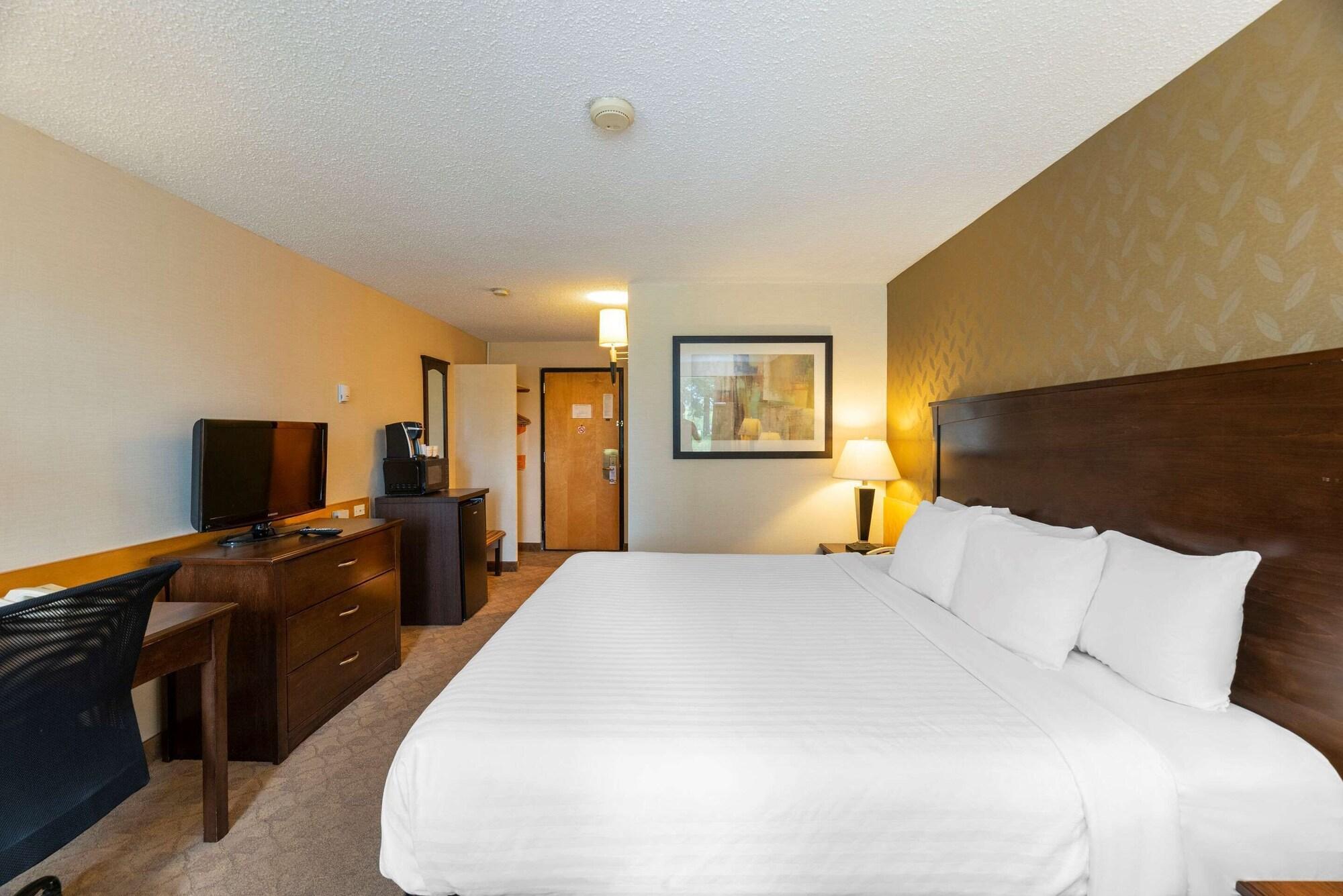 Prestige Riverside Lodge Quesnel Ngoại thất bức ảnh